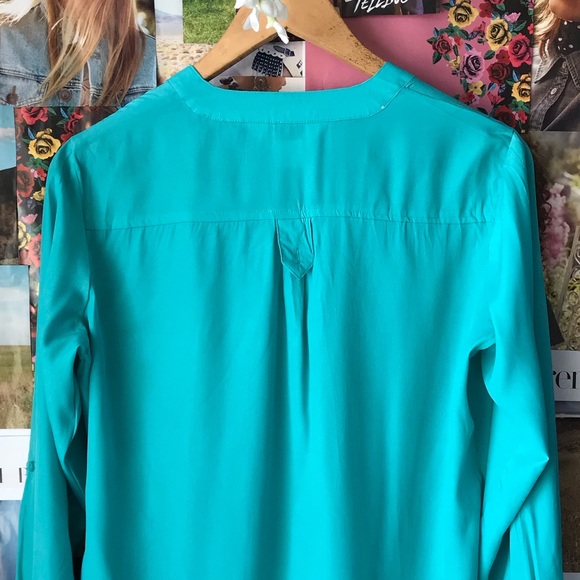 Allison Taylor Teal Blouse - Picture 4 of 5